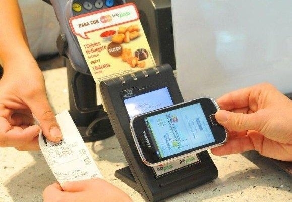 Pagamenti da smartphone da Poste Italiane