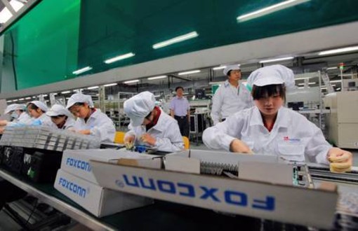 Foxconn chiude uno stabilimento per disordini